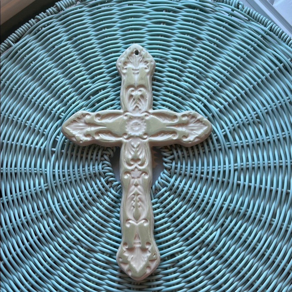 Southern Lovimg At Home Ceramic Cross